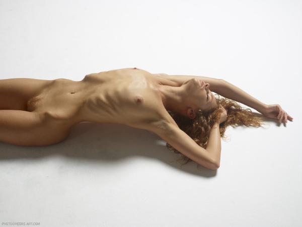Julia nude figures #15